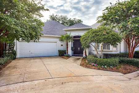 4393 W Northwest Highway Dallas, TX 75220