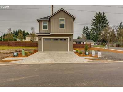 5707 NE 58th Way Vancouver, WA 98661
