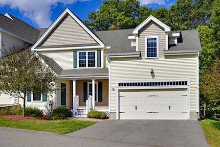 19 Trevor Ln #19 Hopkinton, MA 01748
