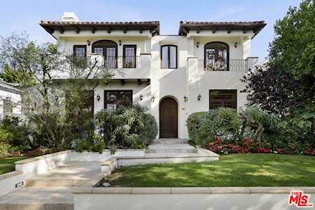 560 Radcliffe Avenue Pacific Palisades, CA 90272