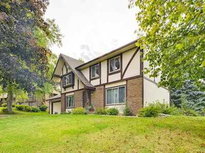 14927 Carriage Place Drive Burnsville, MN 55306