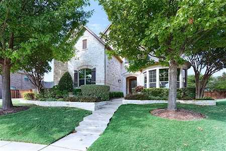 605 Barkley Drive Mckinney, TX 75071