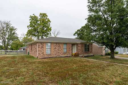 1600 Acosta Ct La Grange, KY 40031
