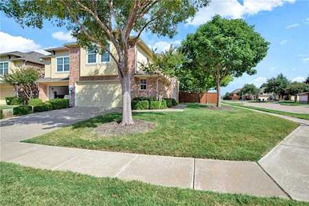 10196 WAKE BRIDGE Drive Frisco, TX 75035