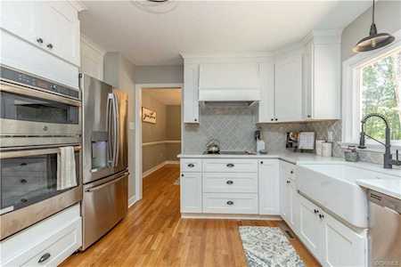 13426 Kingsmill Rd Midlothian, VA 23113