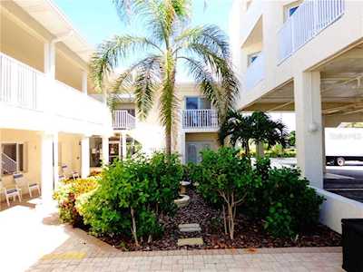 3200 Gulf Blvd #201 Belleair Beach, FL 33786