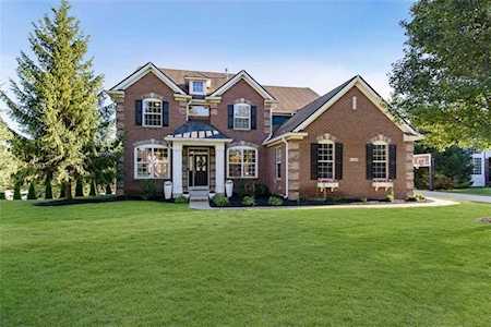 11108 Manteo Court Fishers, IN 46040