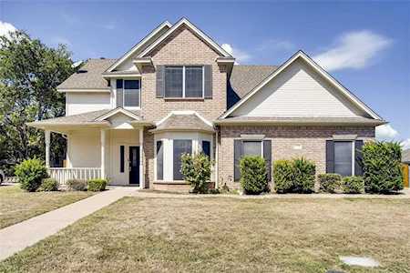 109 Honeysuckle Drive Justin, TX 76247