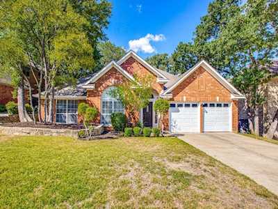 1800 Branch Hollow Grapevine, TX 76051