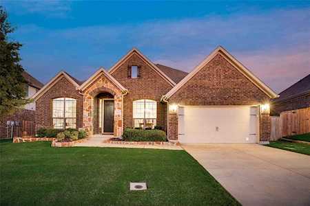 628 Newchester Drive Roanoke, TX 76262