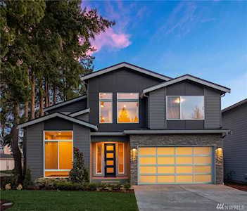 14121 79th Ave NE Kirkland, WA 98034