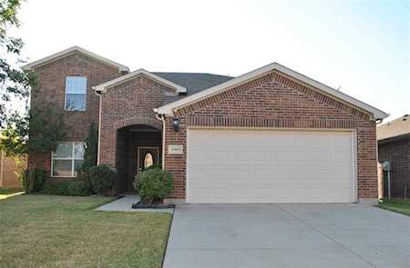10409 Donnis Drive Fort Worth, TX 76244