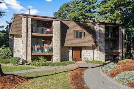 5 Greenbriar Dr #206 North Reading, MA 01864