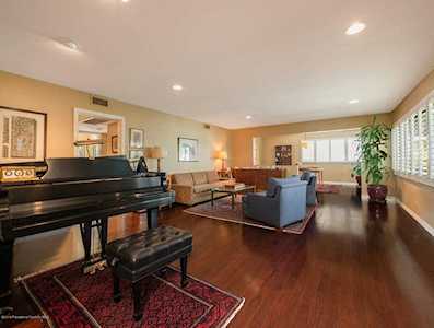 395 S Oakland Avenue #305 Pasadena, CA 91101