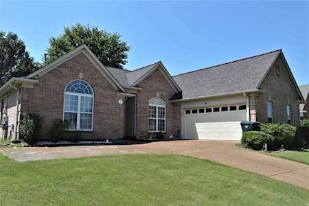 5039 Wolfchase Farms Pky Bartlett, TN 38002