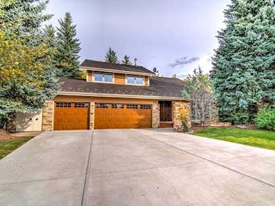 316 Varsity Estates Mews NW Calgary, AB T3B 4V1