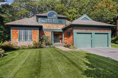 10 Hawthorne Ln #10 Dover, MA 02030