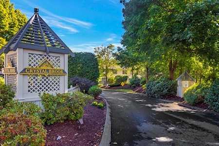40 Crystal Brook Way #B Marlborough, MA 01752