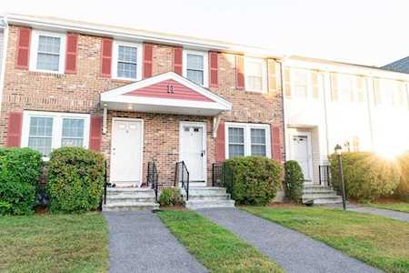 11 Fernwood Drive #E Leominster, MA 01453