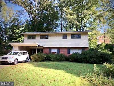 3462 Mildred Dr Falls Church, VA 22042