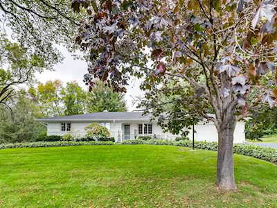 602 Edgemoor Drive Hopkins, MN 55305