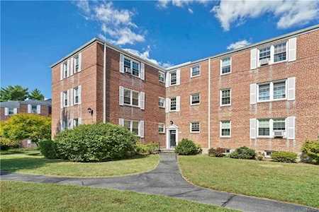 749 N Broadway #1B Greenburgh, NY 10706