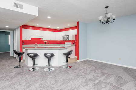 8503 Atrium Dr #104 Louisville, KY 40220