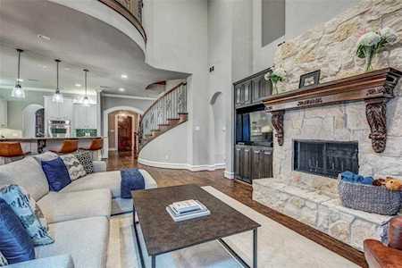 6035 Marquita Avenue Dallas, TX 75206
