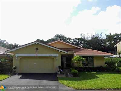 2778 Deer Creek Kelly Brooke Ln Deerfield Beach, FL 33442