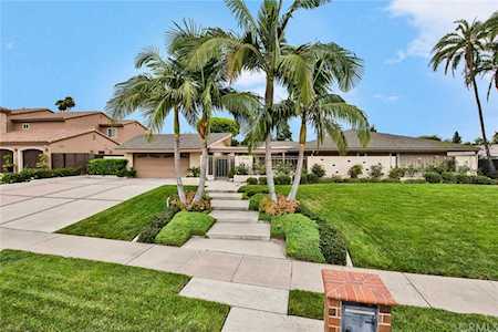 13382 Kootenay Drive North Tustin, CA 92705