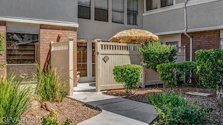 697 Oakmont Ave #3311 Las Vegas, NV 89109