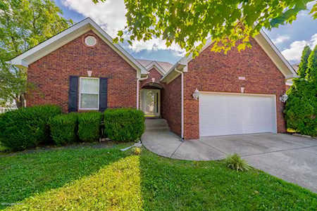 11203 Fox Haven Rd Louisville, KY 40229
