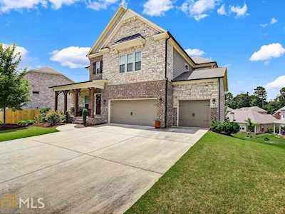 461 La Perla Dr Sugar Hill, GA 30518