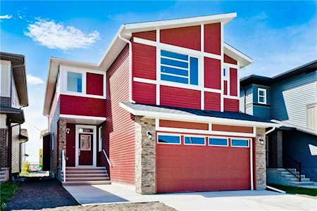 24 Walgrove Landing SE Calgary, AB T2X 4C7