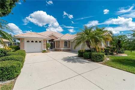 8215 Lakeside Drive Englewood, FL 34224
