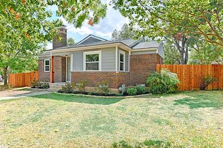 2748 Avon Street Dallas, TX 75211
