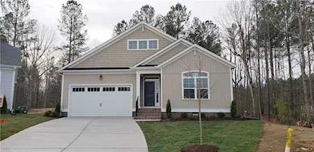 8825 Fishers Green Ct Chesterfield, VA 23832