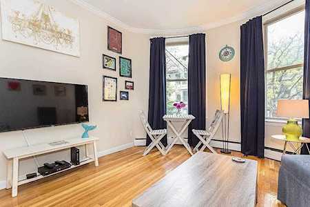 15 University Rd #24 Brookline, MA 02445
