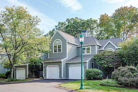 224 Bishops Forest Dr #224 Waltham, MA 02452