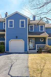 117 Colonial Dr #117 Sturbridge, MA 01566