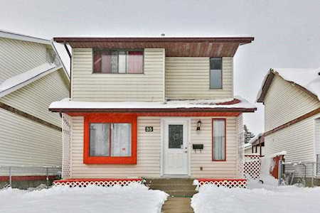 35 Abergale Close NE Calgary, AB T2A 6J2