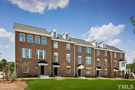 943 Daybreak Drive #2014B Durham, NC 27713