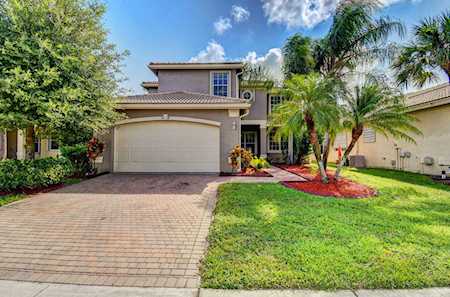 5514 Mainship Drive Greenacres, FL 33463
