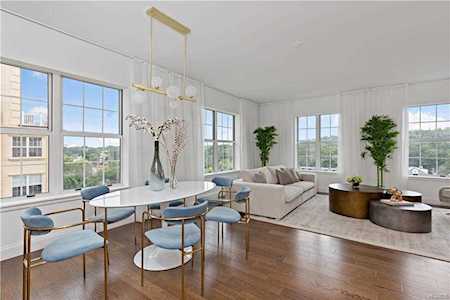 10 Byron Place #402 Mamaroneck, NY 10538
