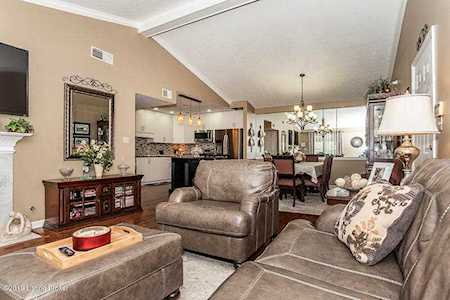 8502 Atrium Dr #809 Louisville, KY 40220