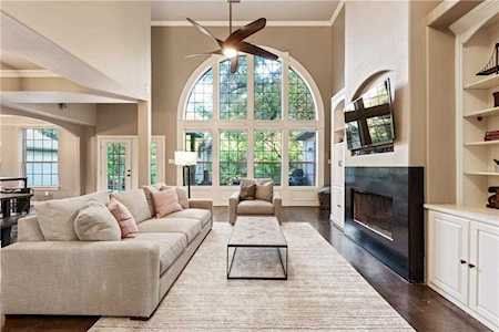 5836 Forest Bend Place Fort Worth, TX 76112