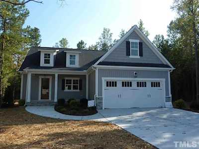 8904 Dry Lake Road Zebulon, NC 27597