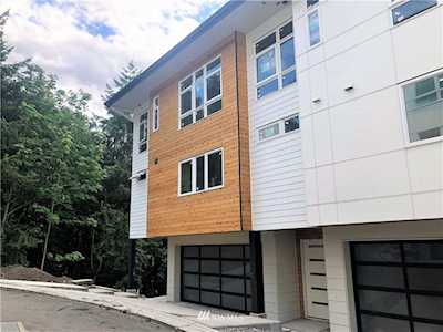 4037 129th Place SE (Unit 22) Bellevue, WA 98006