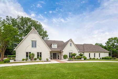 2201 Johnson Rd Germantown, TN 38139