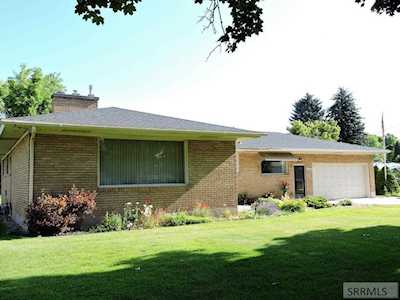 5157 E Hansen Avenue Iona, ID 83427